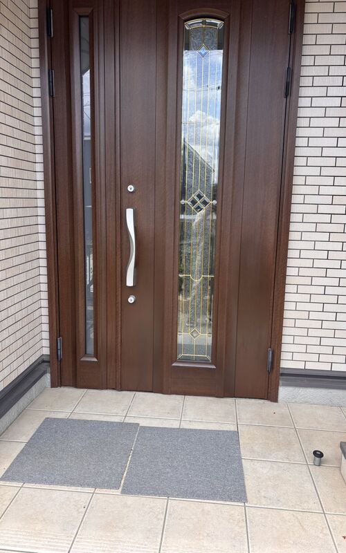 玄関ドア リペア塗装after